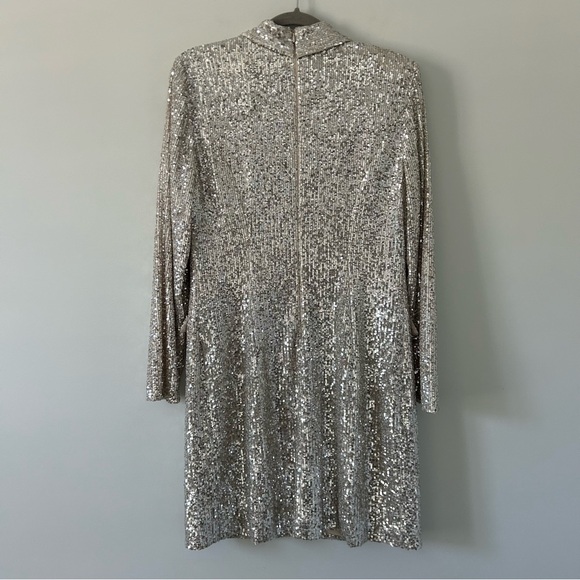 Eliza J Silver Sequin Long Sleeve Tuxedo Cocktail Dress 12 - Picture 8 of 11